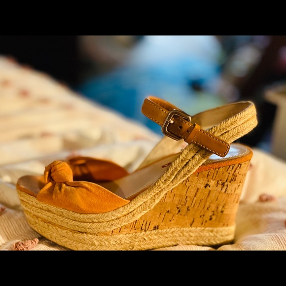 Prada wedges - Picture 3 of 7